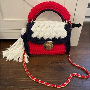 🇺🇸Handmade Crocheted Handbag